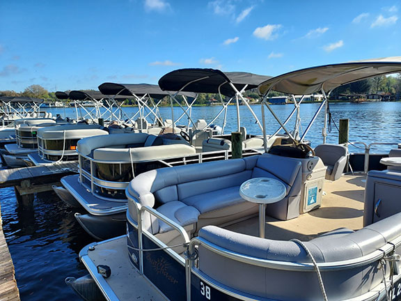 boat rental for 30 guests